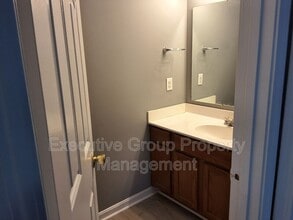 1115 Crowne Pointe Dr in Elizabethtown, KY - Building Photo - Building Photo