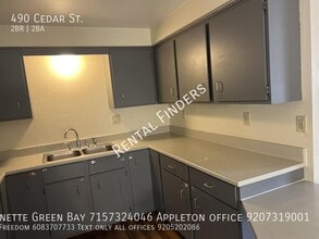 490 Cedar St in Chilton, WI - Building Photo - Building Photo