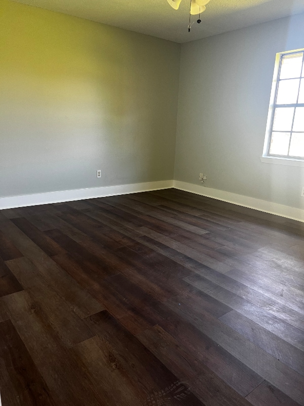 827 Tee St in Biloxi, MS - Building Photo - Building Photo