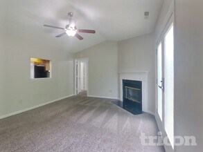 6354 Coconut Ct in Indianapolis, IN - Foto de edificio - Building Photo