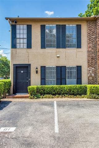 property at 3817 Rawlins St