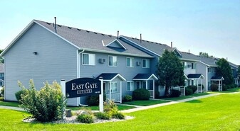East Gate Estates in New Prague, MN - Building Photo
