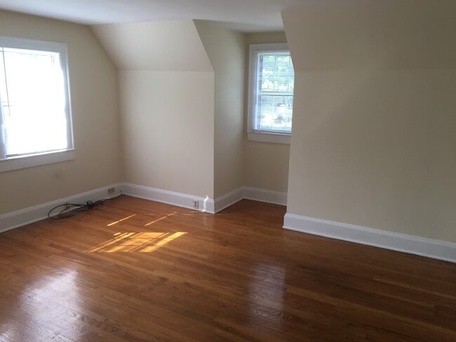 170 20th St NE
