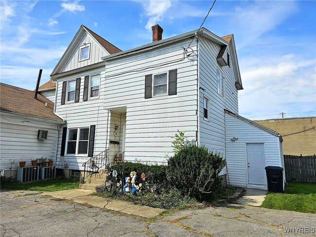 1704 Abbott Rd