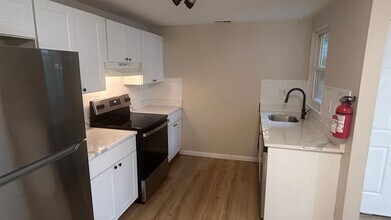 110 Pheasant Meadow Dr in Absecon, NJ - Building Photo - Building Photo