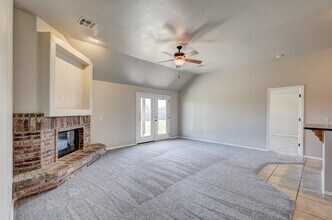 2816 Coventry Manor Dr in Oklahoma City, OK - Building Photo - Building Photo