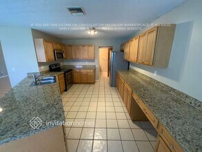 22400 Martella Ave in Boca Raton, FL - Building Photo - Building Photo