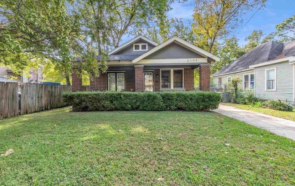 2109 Felix Ave in Memphis, TN - Building Photo