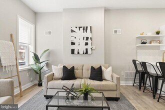 2571 Coral St in Philadelphia, PA - Building Photo - Building Photo