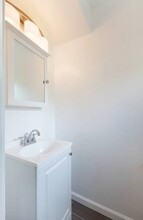 1560 McKinnon Ave in San Francisco, CA - Building Photo - Building Photo