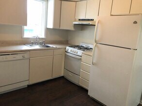 217 Chester Ave in Moorestown, NJ - Building Photo - Building Photo