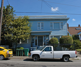 3932 Wallingford Ave N in Seattle, WA - Building Photo - Building Photo