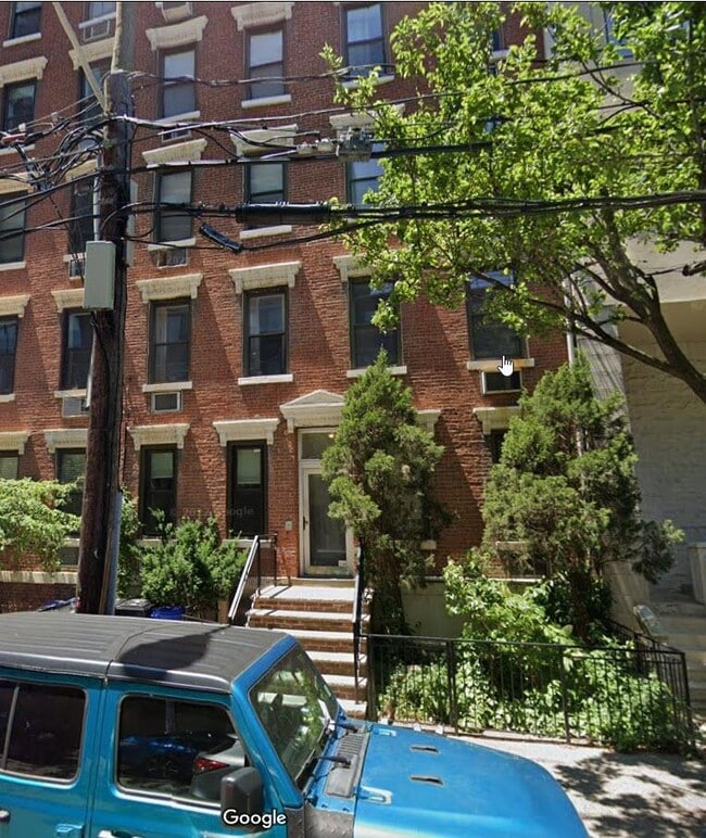 70 Park Ave in Hoboken, NJ - Building Photo - Building Photo