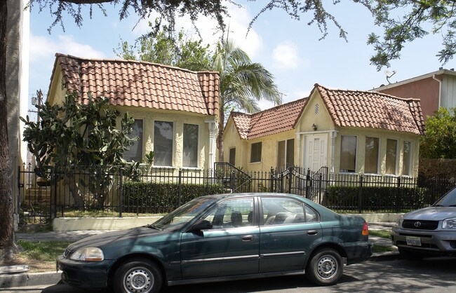 5955 Barton Ave in Los Angeles, CA - Building Photo - Building Photo