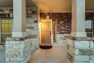 401 Silver Trail in Round Rock, TX - Building Photo - Building Photo