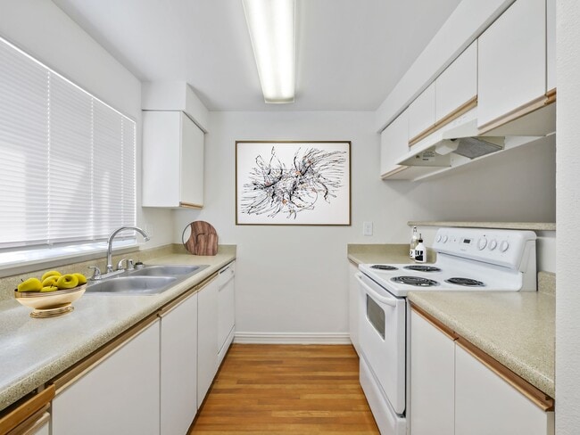 Griffin Glen I Apartments in Bremerton, WA - Building Photo - Building Photo
