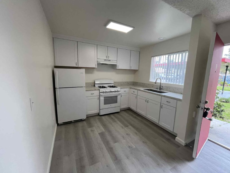 840-840 S Orange Ave in El Cajon, CA - Building Photo