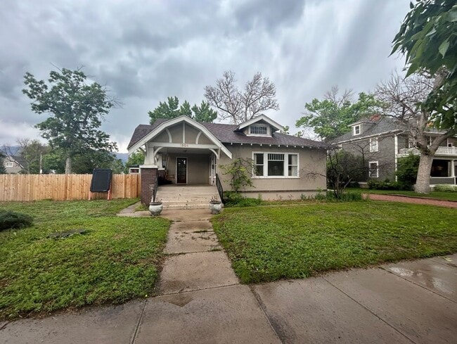 property at 1304 N Tejon St