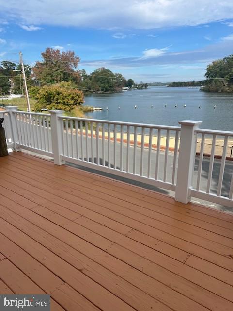 2005 Shore Dr in Edgewater, MD - Building Photo - Building Photo