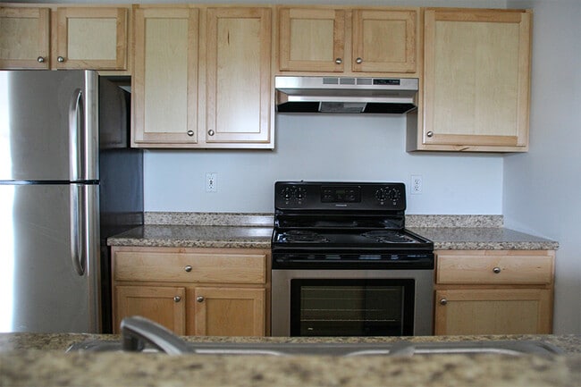 Olde Orchard Park Apartments in South Burlington, VT - Foto de edificio - Building Photo
