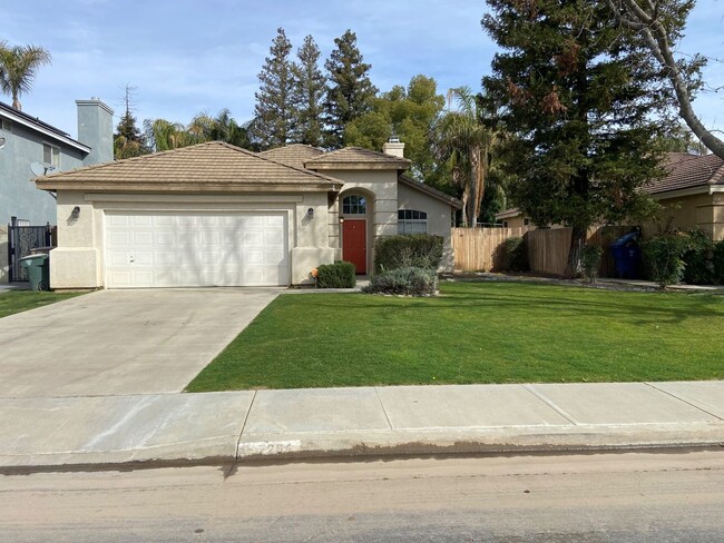 property at 7204 Sierra Rim Dr