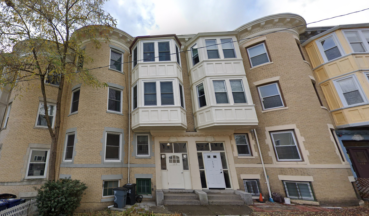 130 Glenville Ave, Unit 1 in Boston, MA - Building Photo