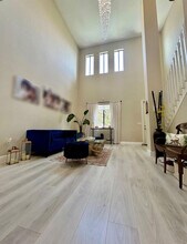 2422 Venetian Way in Boynton Beach, FL - Building Photo - Building Photo