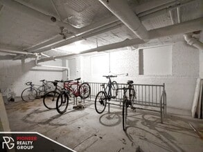705 W Belmont Ave, Unit #711-211 in Chicago, IL - Building Photo - Building Photo
