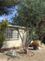 2144 S Redondo Blvd, Unit 2144 in Los Angeles, CA - Building Photo