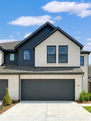 property at 3740 Pierce Ln