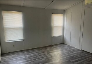 630 N Wesley St in Springfield, IL - Building Photo - Building Photo