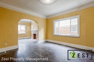 5090 Devonshire Rd in Detroit, MI - Building Photo - Building Photo