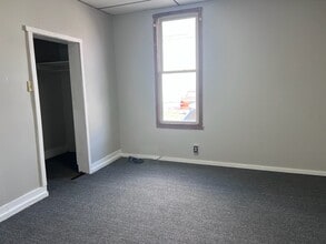 709 20th St, Unit 709 #1 in Altoona, PA - Foto de edificio - Building Photo