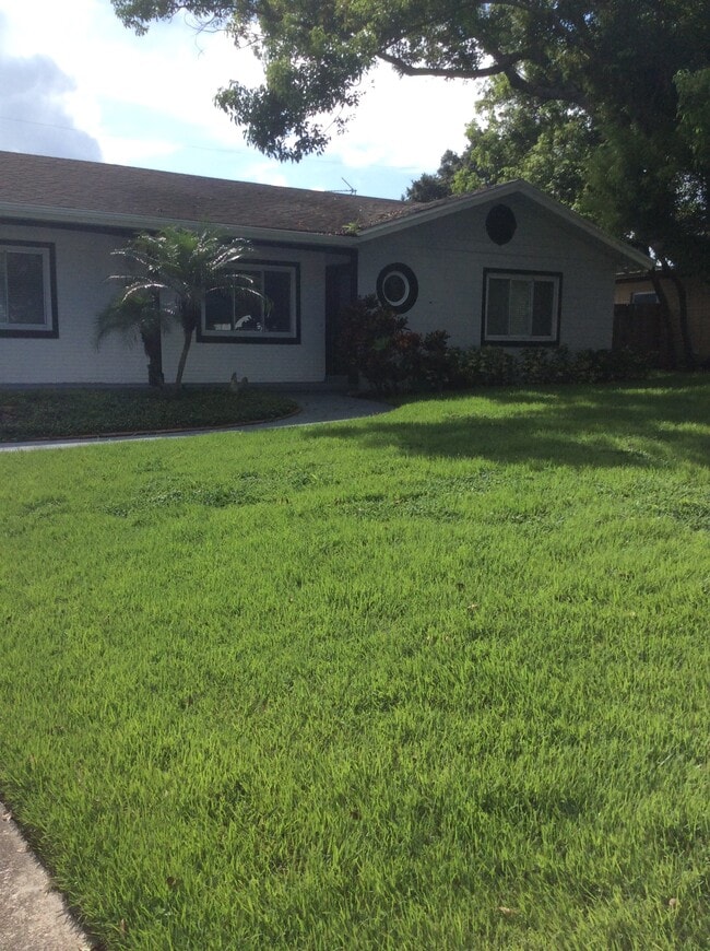property at 1401 Silverstone Ave