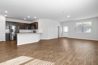 113 Antrim Cove in Georgetown, TX - Foto de edificio - Building Photo
