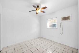 1217 SE 1st St in Fort Lauderdale, FL - Building Photo - Building Photo