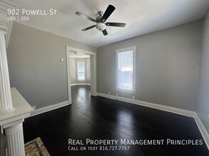 902 Powell St in St. Joseph, MO - Building Photo - Building Photo