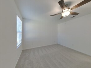 1722 Serenity Moon Dr in Crosby, TX - Building Photo - Building Photo