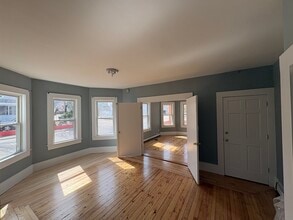 27 4th St in Attleboro, MA - Building Photo - Building Photo