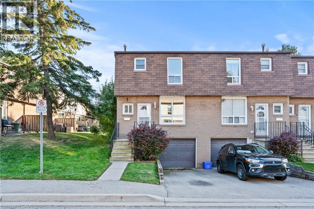 1301 Upper Gage Ave in Hamilton, ON - Building Photo