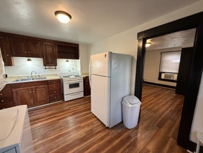 327 Euclid Ave in Morgantown, WV - Building Photo - Building Photo