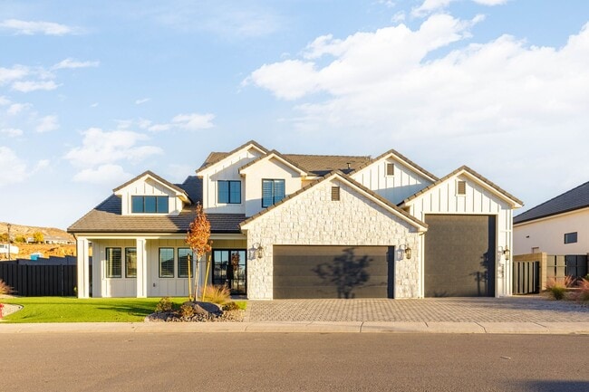 property at 2883 S Kate Ln