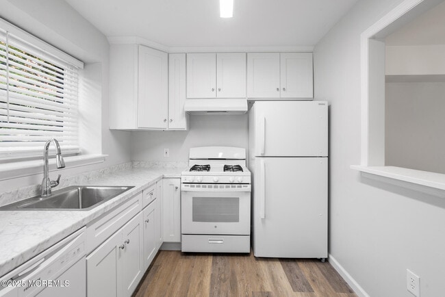 30 Winged Foot Ln in Little Egg Harbor Township, NJ - Building Photo - Building Photo