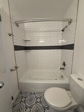 104 North St, Unit 1 in Stamford, CT - Building Photo - Building Photo