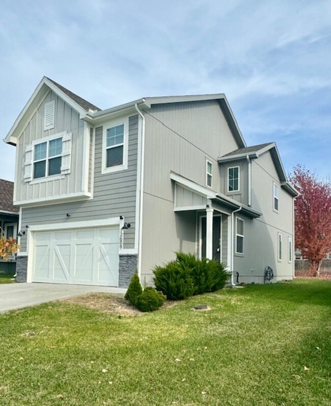 property at 12609 S Burrows St