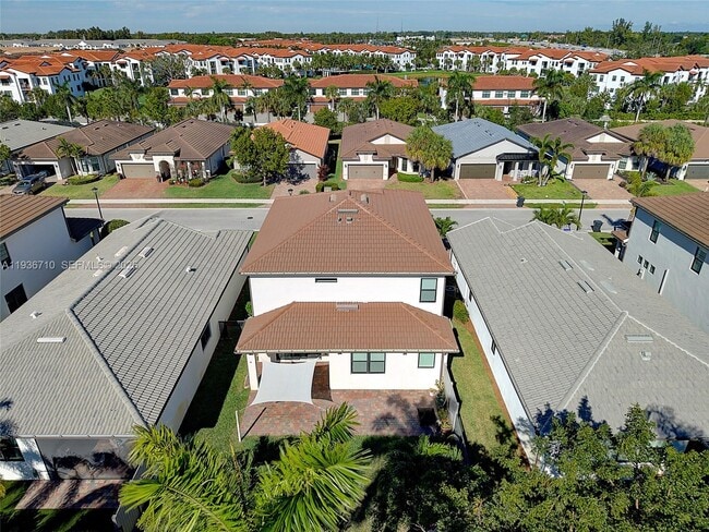 8197 Hanoverian Dr in Greenacres, FL - Foto de edificio - Building Photo