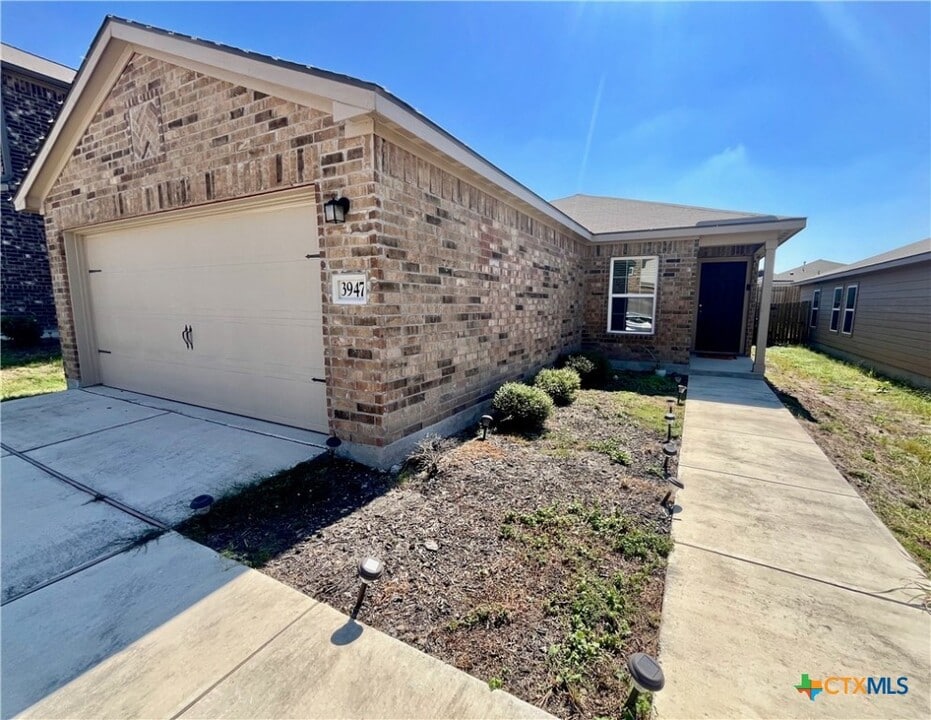 3947 Turtle Creek in New Braunfels, TX - Building Photo