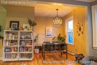 246 Hampshire St, Unit 2 in Cambridge, MA - Building Photo - Building Photo