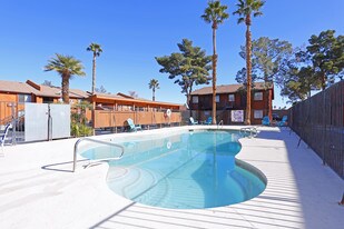 Lake Charlotte Apartments