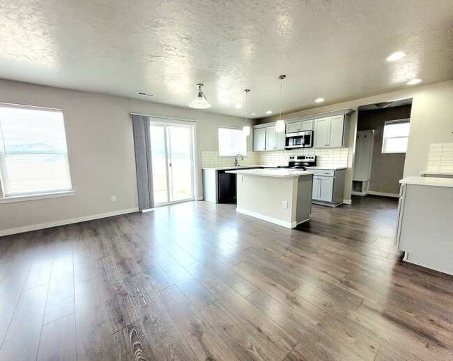 3427 South Cape Coral Avenue in Nampa, ID - Building Photo - Building Photo